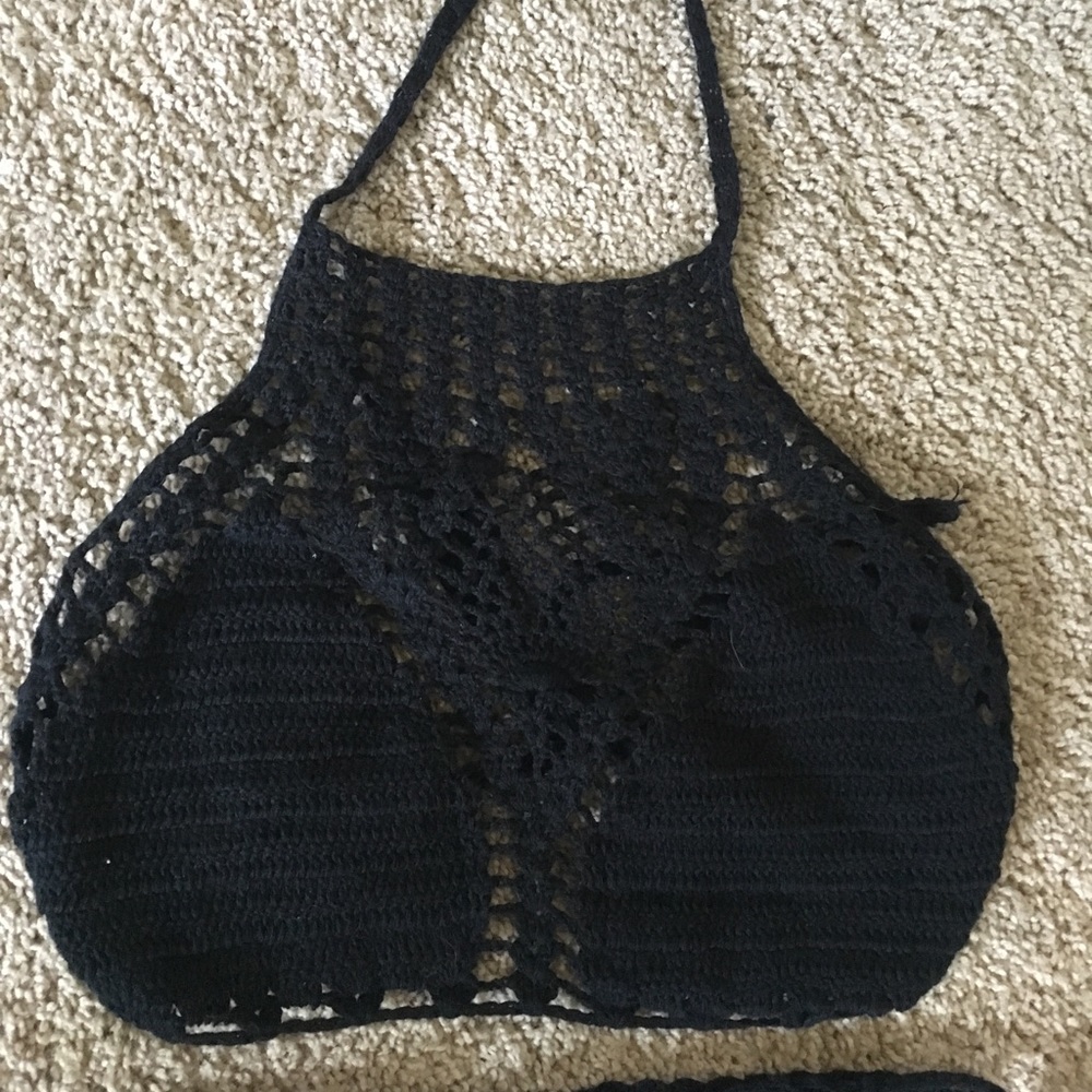 Halter crochet bikini